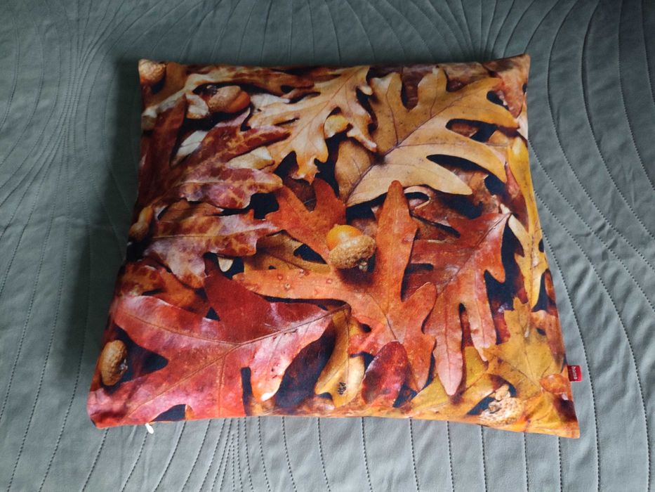 Poduszka dekoracyjna kolorowa - Home & You - nowa