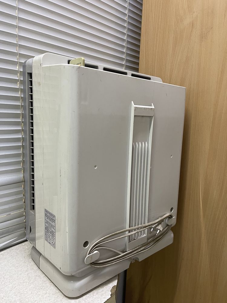 Фотокаталитический воздухоочиститель DAIKIN MC707VM-W