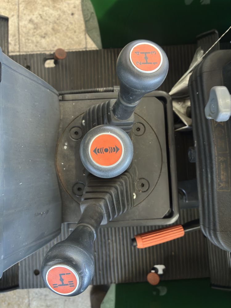 Tratores Novos FERRARI Cobram 60 AR/RS