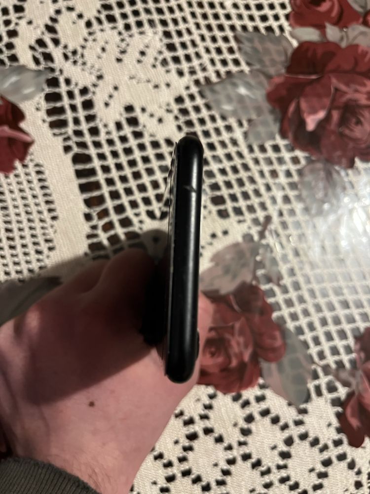 ТЕРМІНОВИЙ ПРОДАЖ! Два смартфони Iphone 7 та lg g3s