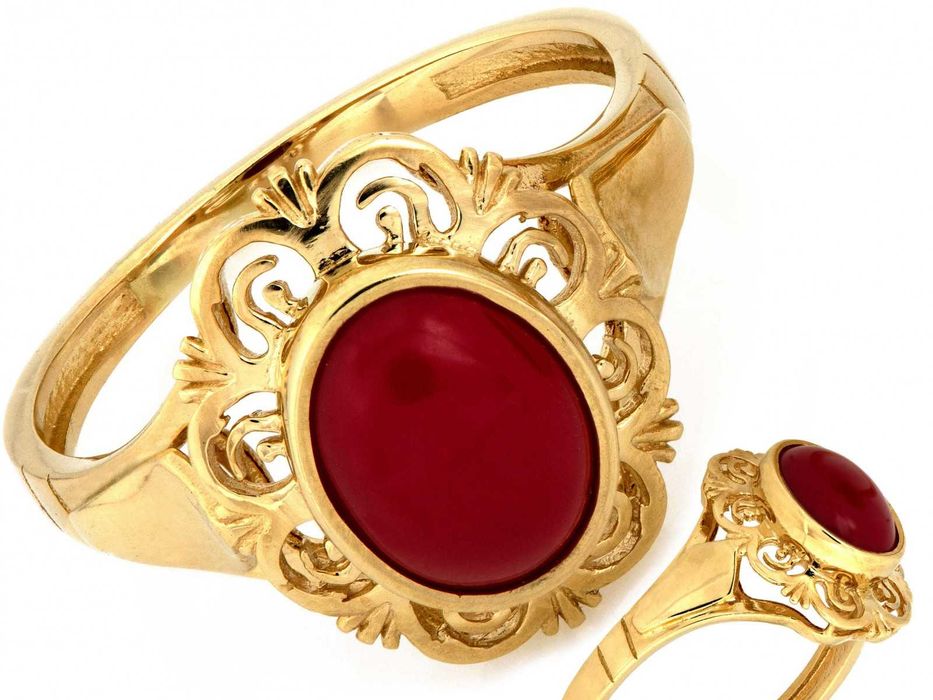 Pierścionek złoty z owalnym koralem w ażurowej oprawie PR 585