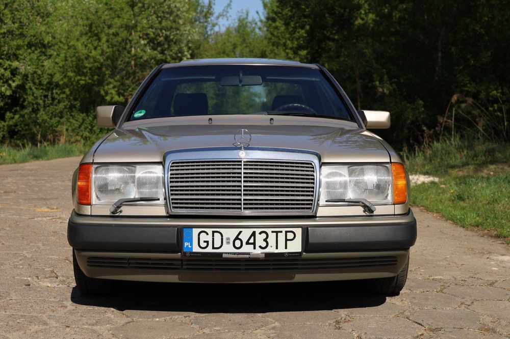 Mercedes W124 coupe 300CE,remont blacha, nowe zawieszenie, nowe drewno