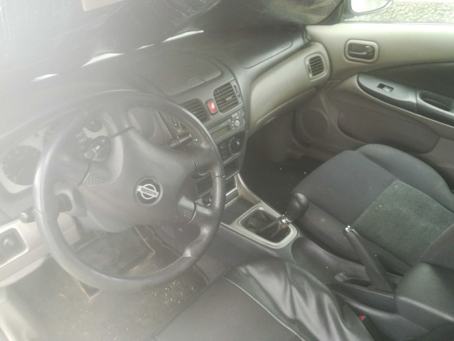 Nissan almera 1.5 sport