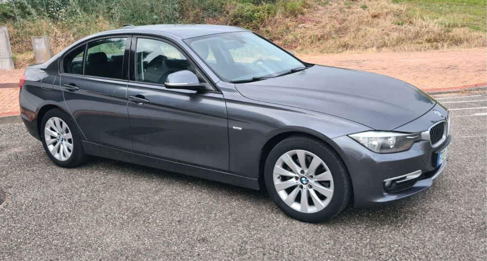 BMW 320d modelo F30