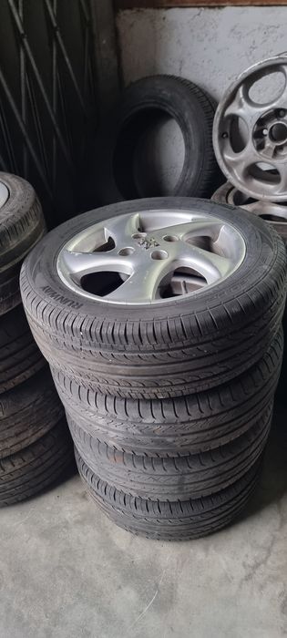 4 jantes especiais Peugeot 206