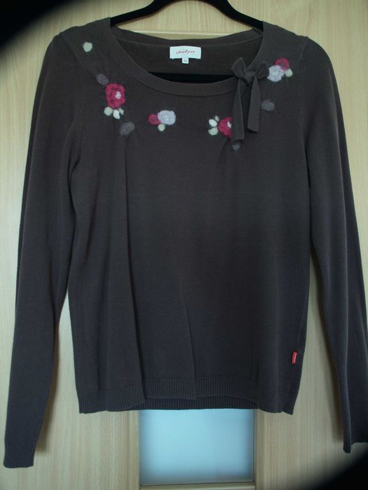 Sweter cienki brązowy. Jackpot M