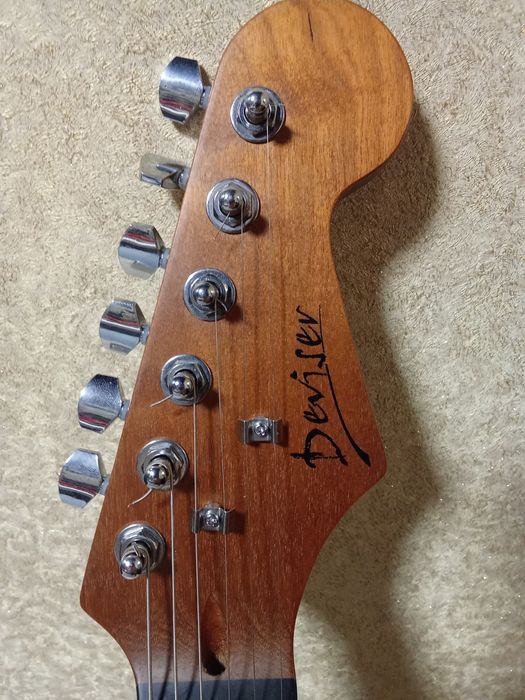 Гітара Deviser L G1