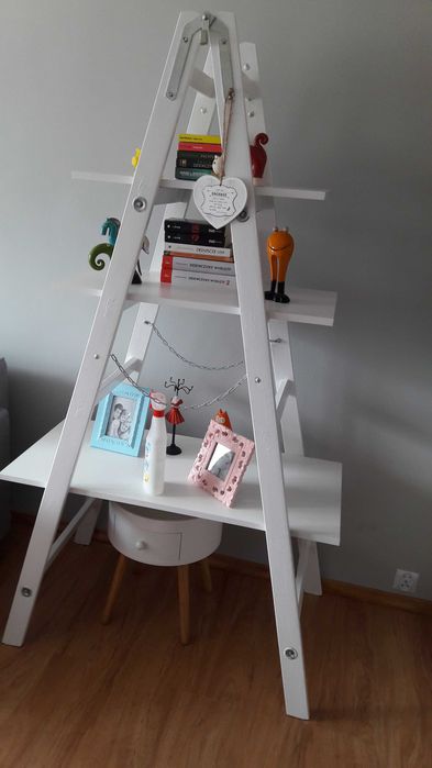 Półka na książki,kwietnik rega