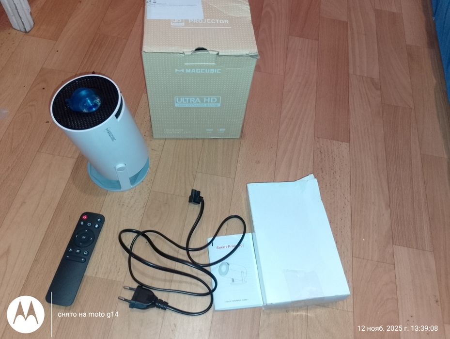 Мини-Проэктор Mackubik