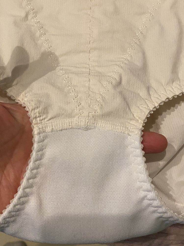 Majtki modelujące wyszczuplające rozmiar 38/40 Lycra