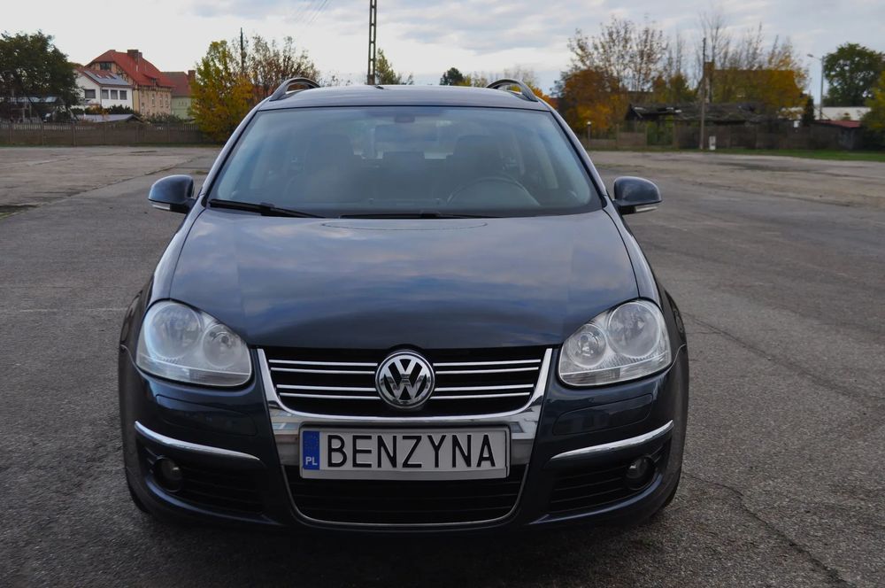 Volkswagen Golf 1.4 122KM BENZYNA serwis WEBASTO chrompakiet