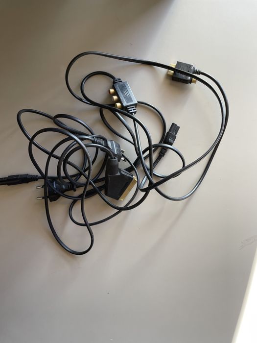 Ps2 com jogos e comando incluido