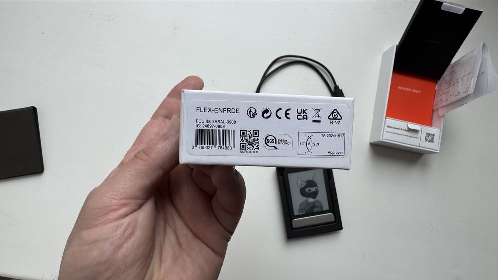 Ledger Flex як новий, повний комплект + оригінал.чохол Ledger Magnet