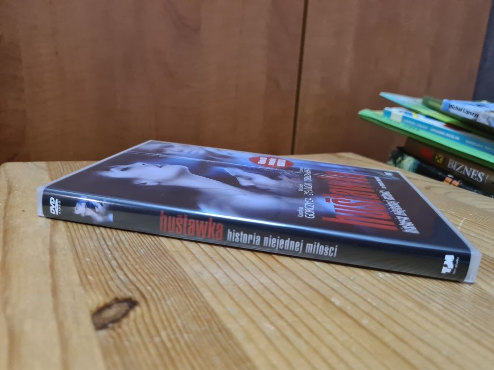 Huśtawka film płyta DVD + CD z muzyką gratis