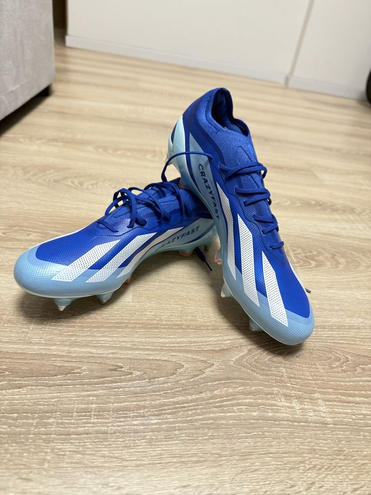 Chuteira adidas