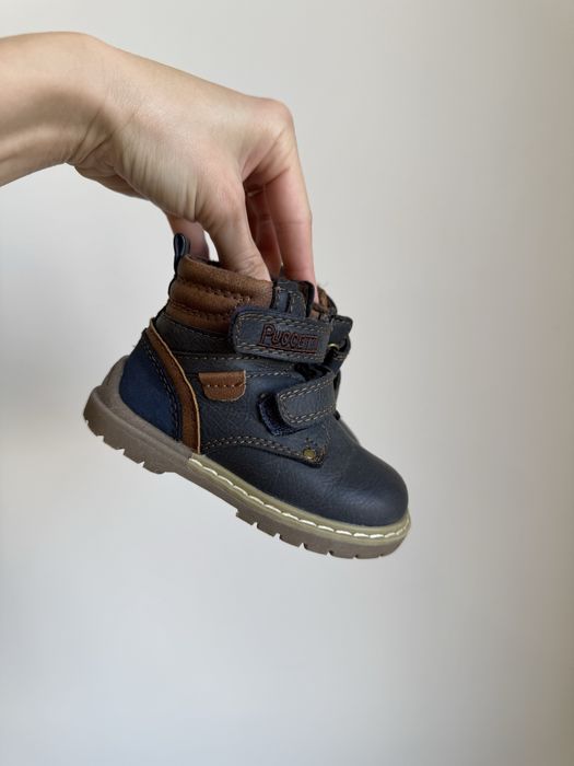 Лот дитячого взуття 19-22 розміру