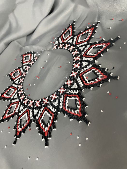 Продам Вироби з бісеру