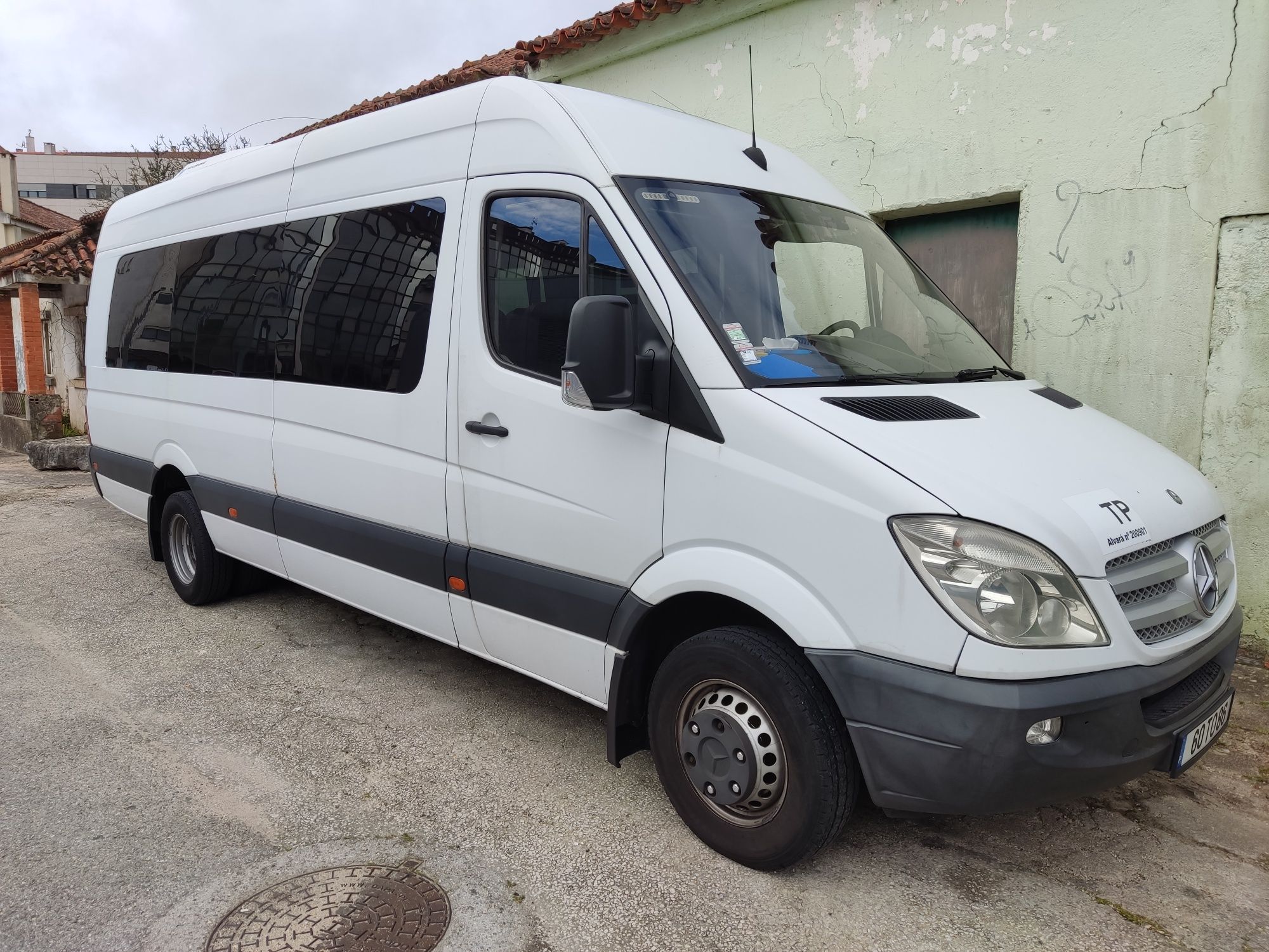 Mercedes sprinter 519  19 lug. Autocarro