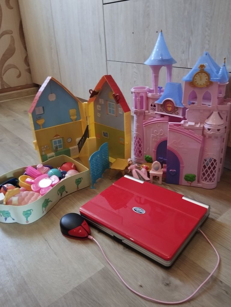 Продам игрушки ,все вместе 2000 грн..
