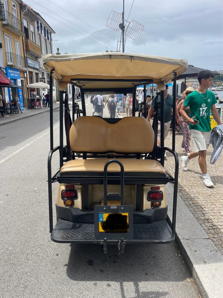Eagle tuk tuk turismo