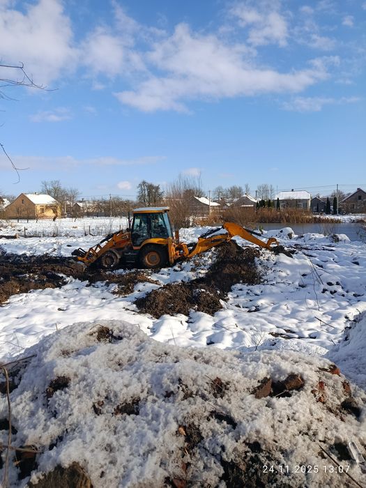 Надання послуг спец техніки JCB 3CX