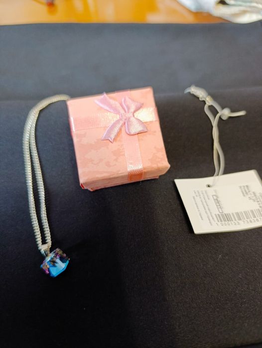 Підвіска Swarovski зі срібним ланцюжком 45 см.