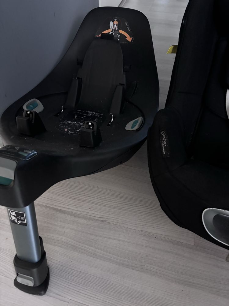 Cybex fotelik obrotowy z bazą Sirona Z i-size tapicerka Platinum