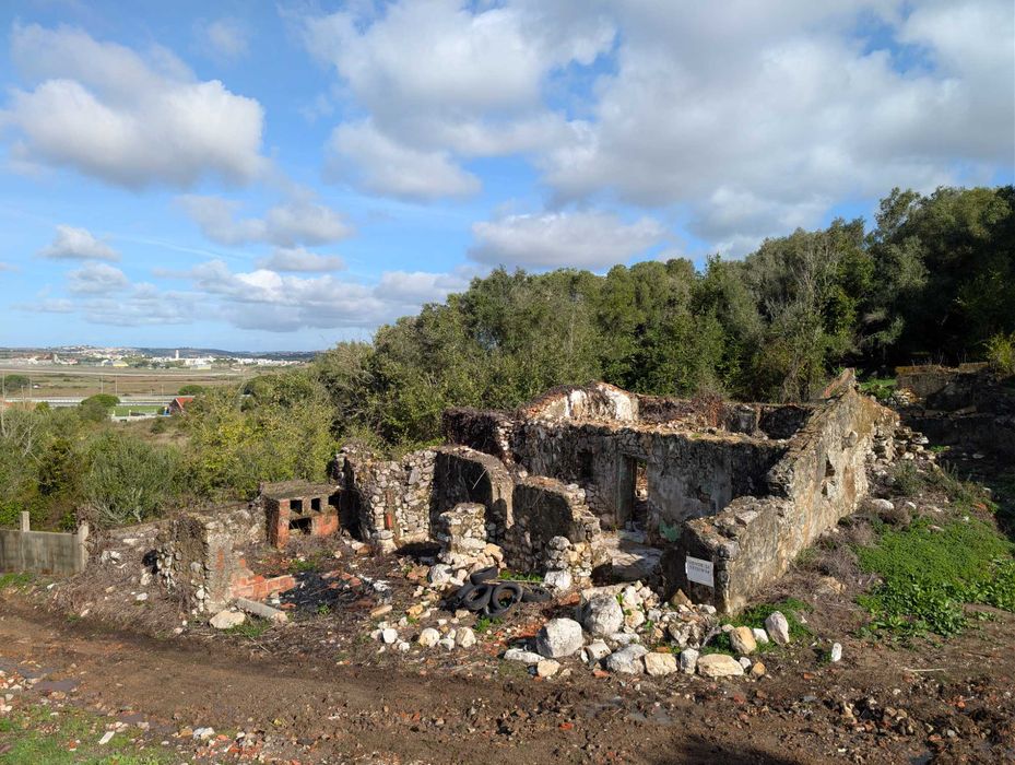 Imóvel para recuperar em Sintra