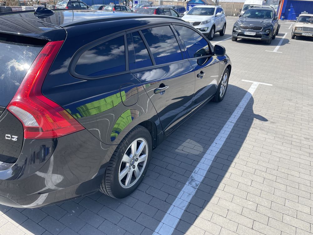 Volvo v 60 вольво в 60