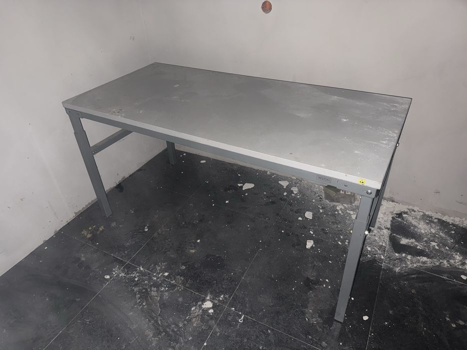 Stół warsztatowy 150 x 80 regulowany