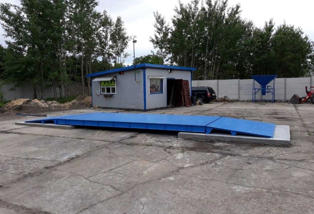 Biuro Magazyn Szatnia z płyty warstwowej 30 m2 domek na działkę