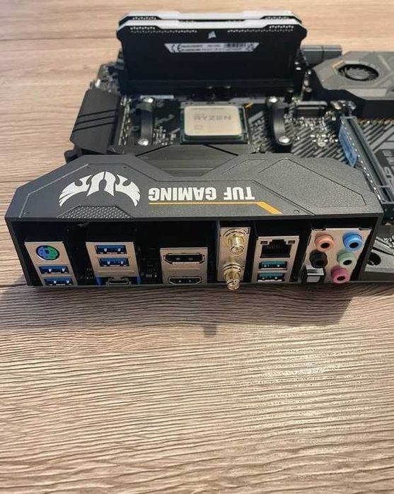 Asus TUF X570 I R7 5800X3D I 16Gb