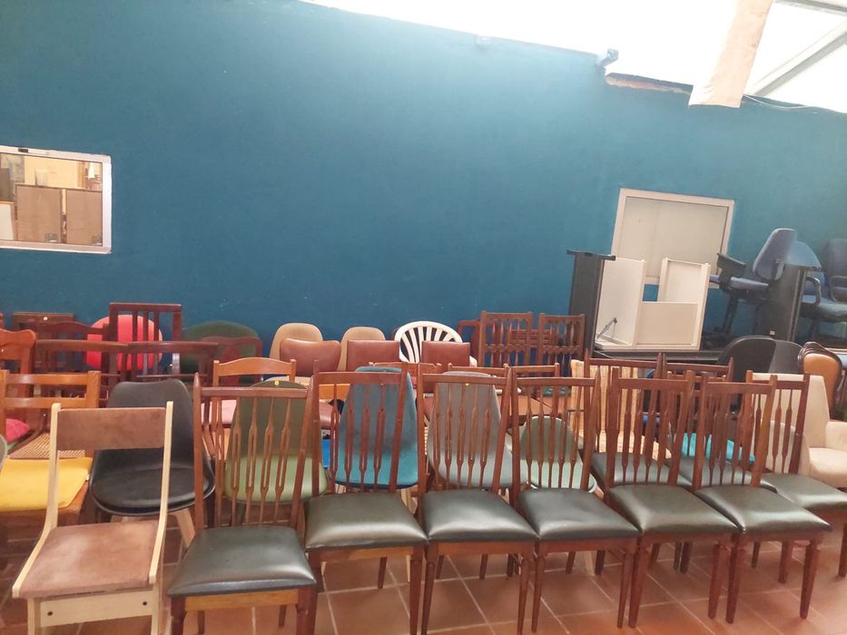 Cadeiras varias Renascer