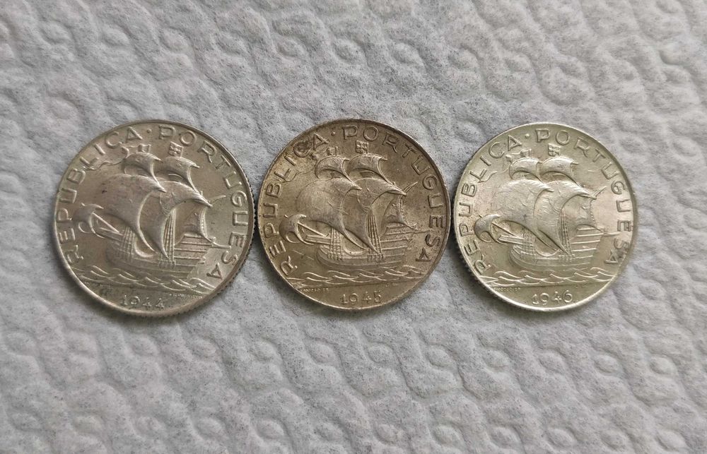 Conjunto 3 Moedas de 2.5$ 1944 + 1945 + 1946 - Soberbas