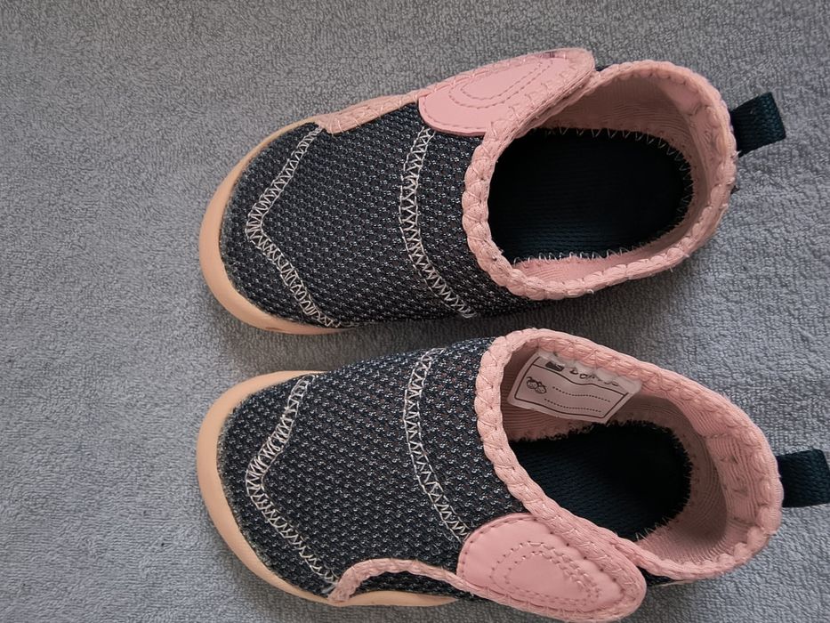 Buty gimnastyczne, domyos