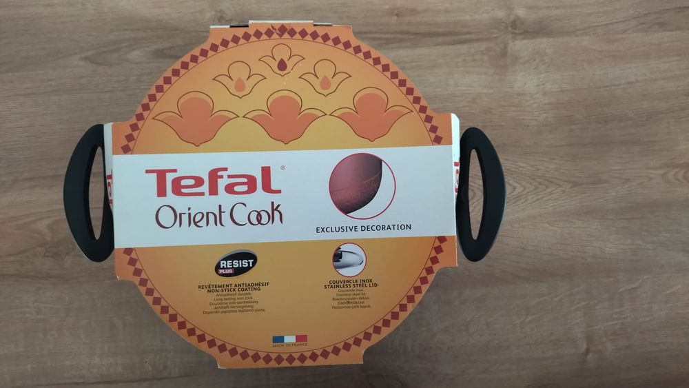 Panela TEFAL com tampa
