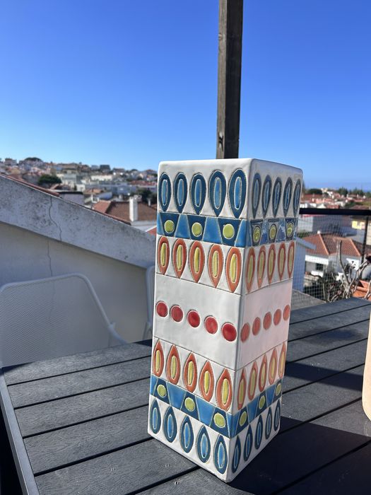 Vaso area colorido em otimo estado