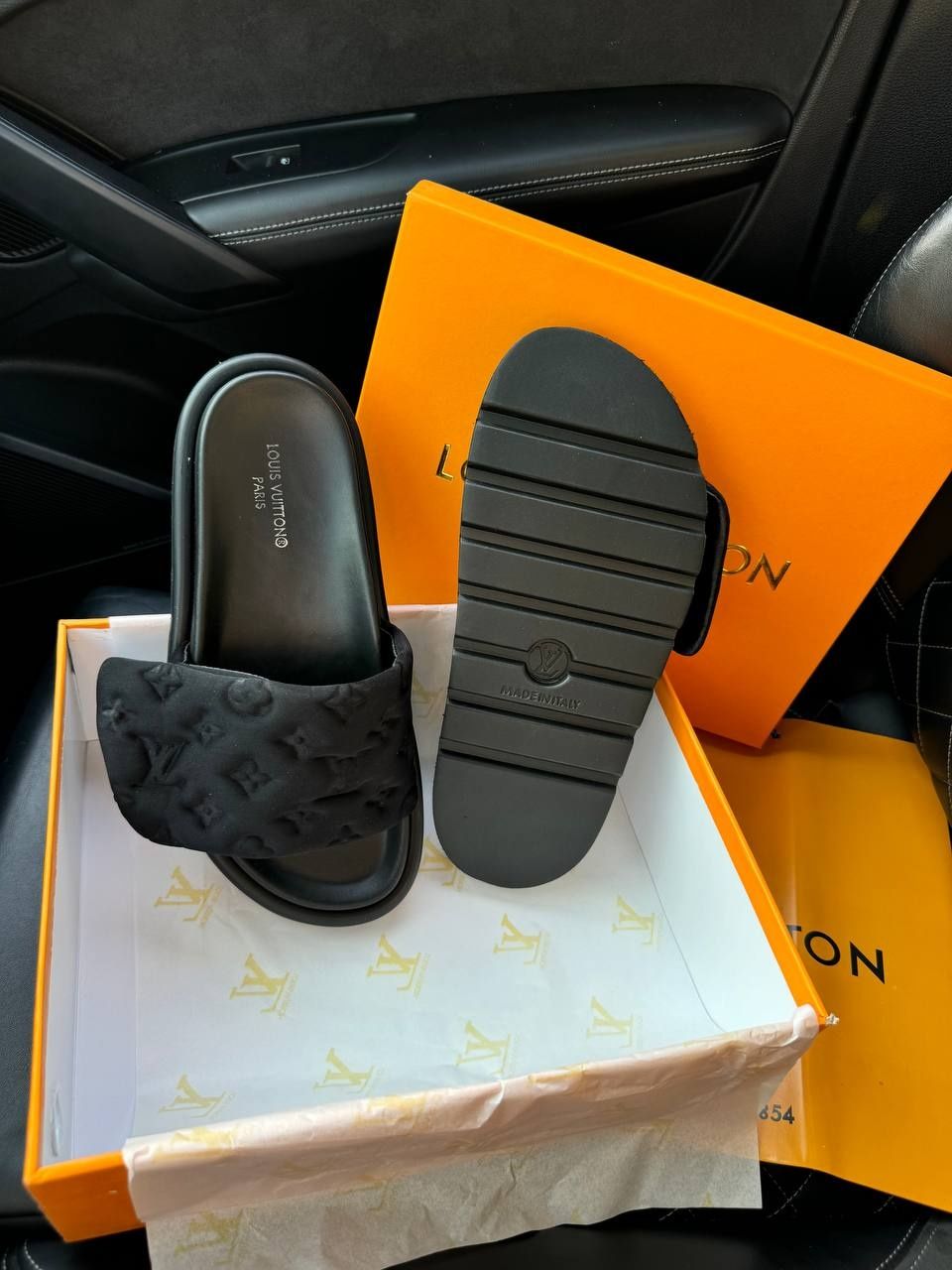 р36-41 Шльопанці Louis Vuitton Black