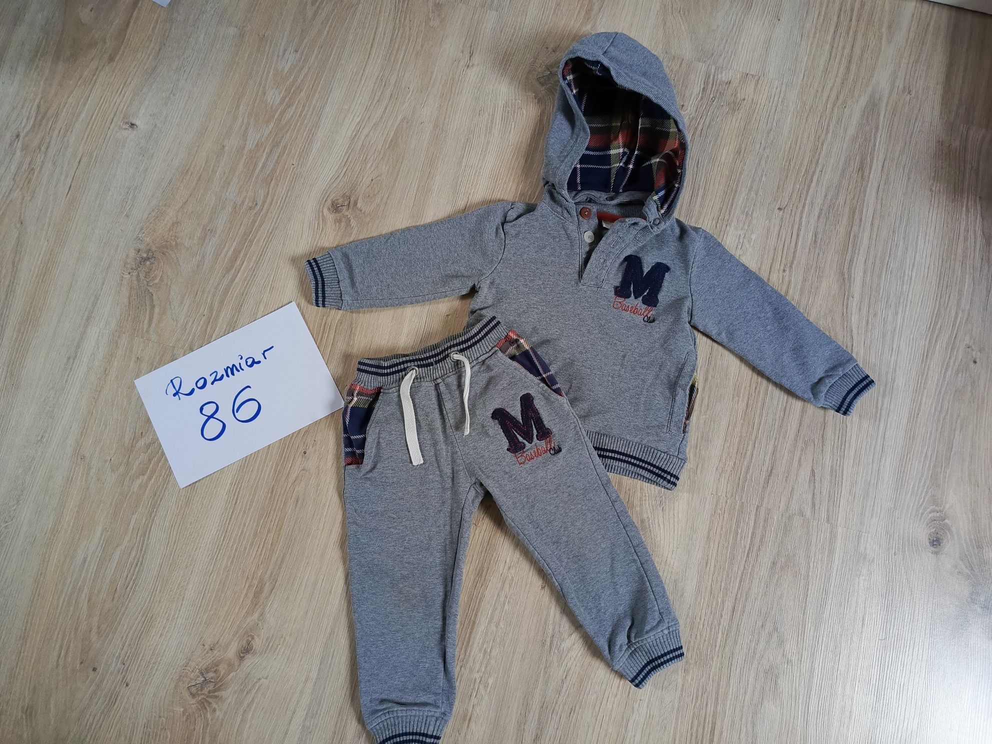 Rozmiar 86 spodnie bluza dla chłopca name it zestaw