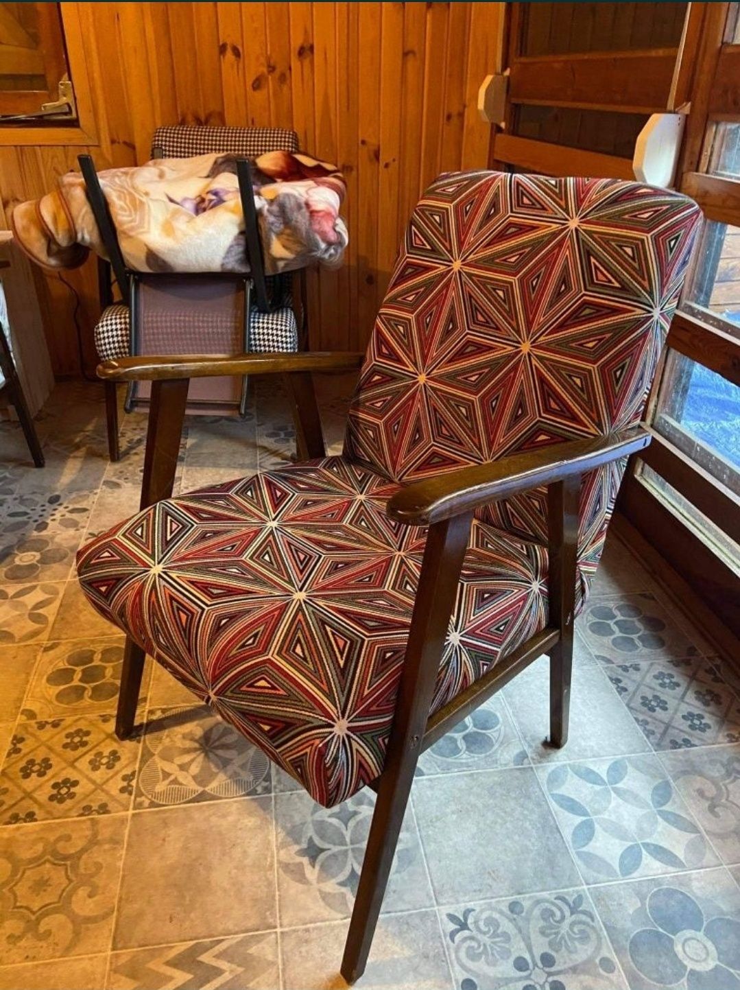 Fotele w stylu prowansalskim /retro