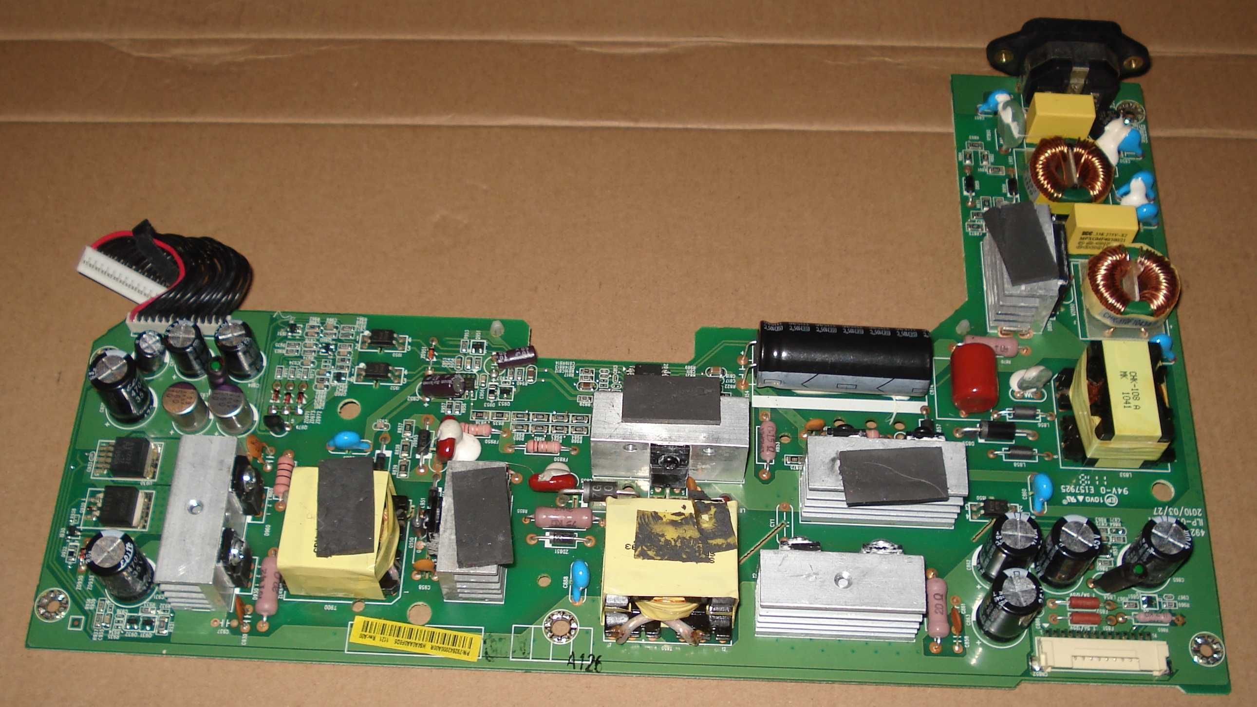 Монитор DELL 2410f Блок Питания Рабочий Из Германии