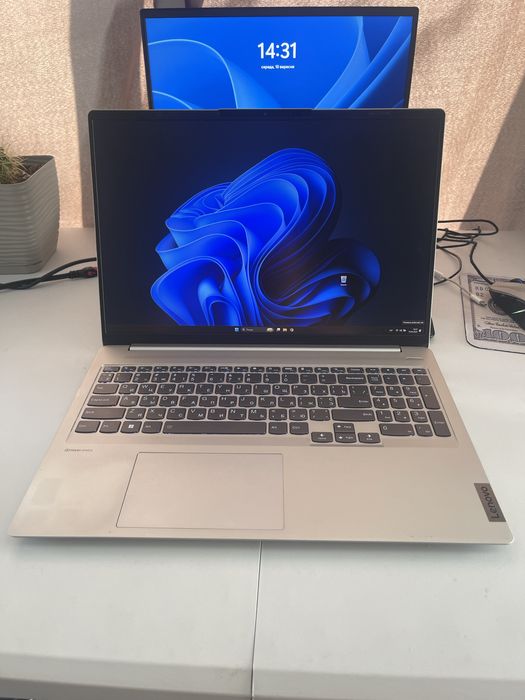 Lenovo Ideapad Pro 16 16ACH6