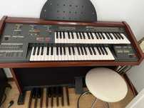 Órgão Yamaha usado