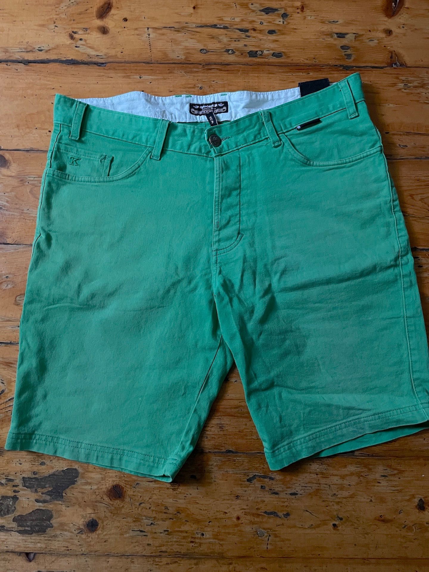 Spodnie krótkie shorty Turbokolor zielone W36 streetwear rap hip hop
