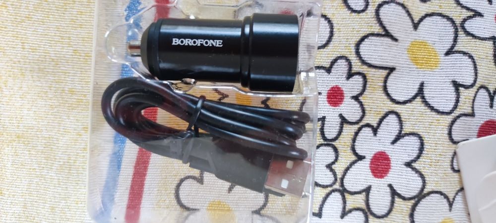 Carregador de isqueiro iphone