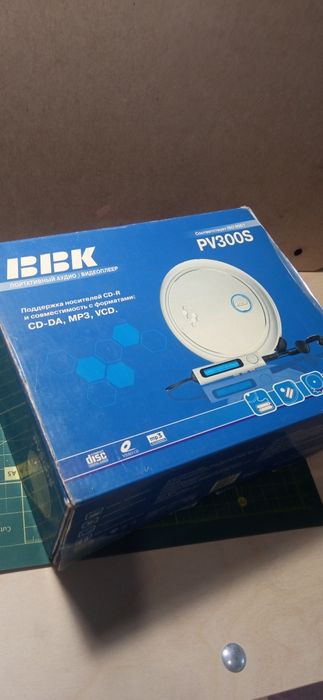 CD/MP3-плеєр BBK PV300S у гарному стані