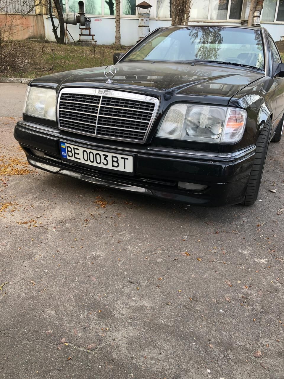 Mercedes Benz w124 AMG бампер