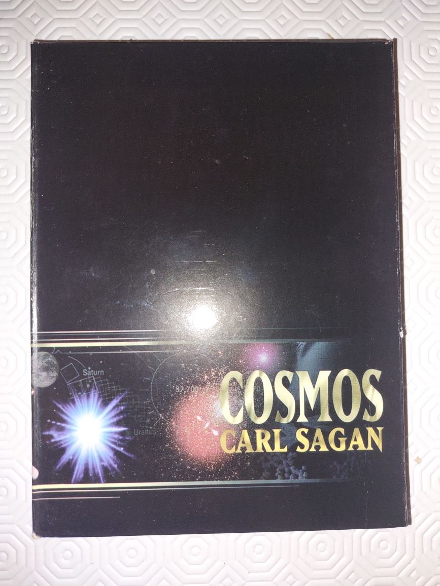 DVD Serie 1 - " COSMOS " Carl Sagan (Como Novo)