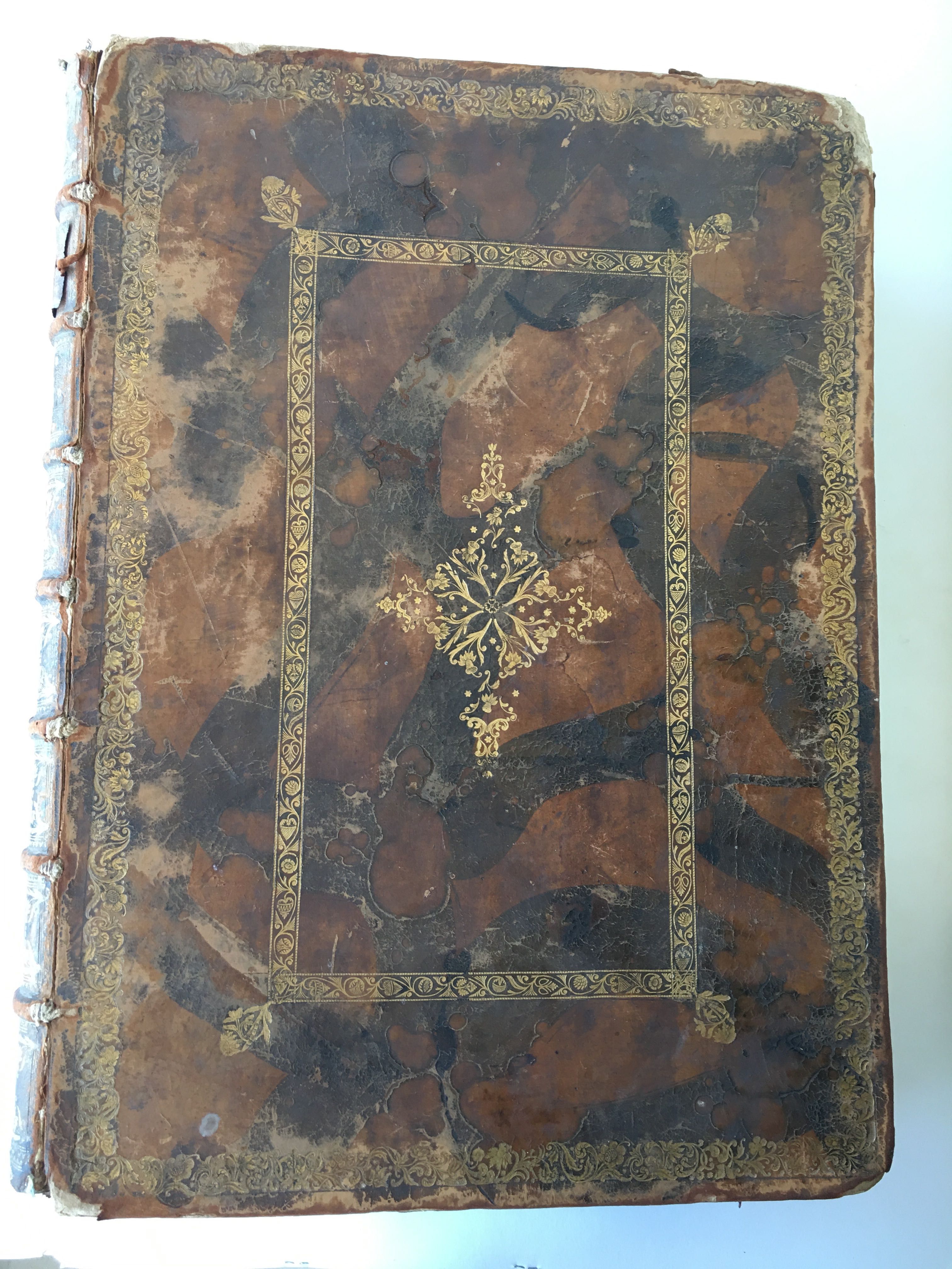 Антикварная Библия с гравюрами.  Комплект из 3-х томов. 1728 год