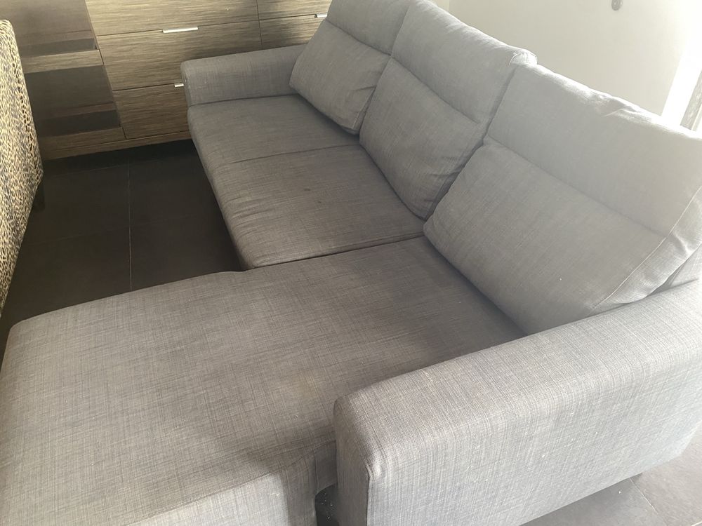 Sofá do IKEA cinza
